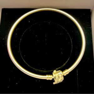 🆕 NEW Pandora Moments Shooting Star Clasp Bangle Bracelet
